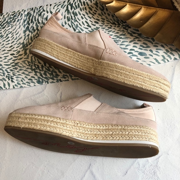 Ellen Degeneres Garance Espadrille Shoes - Picture 4 of 8